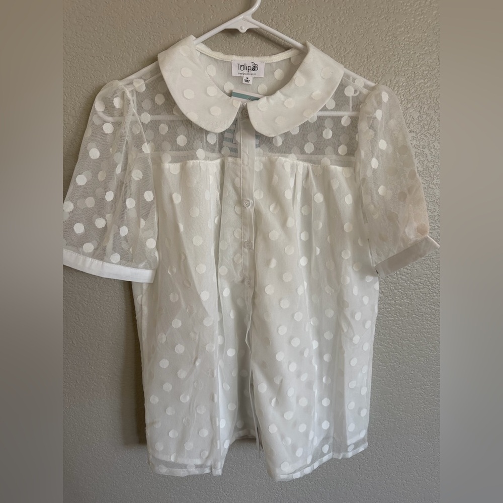 Women's White Polka Dot Peter Pan Collar Blouse - Picture 3 of 5